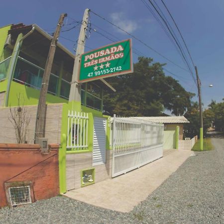Pousada Tres Irmaos Penha  Kültér fotó